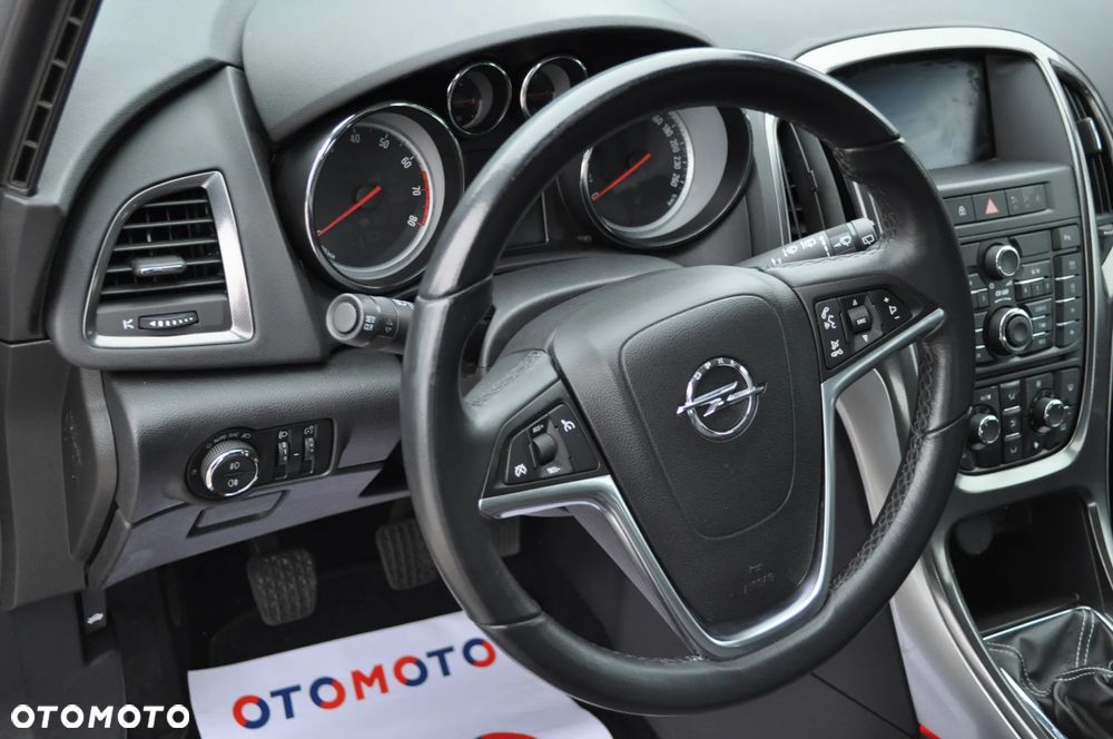 Opel Astra 1.4 Turbo Exklusiv - 15