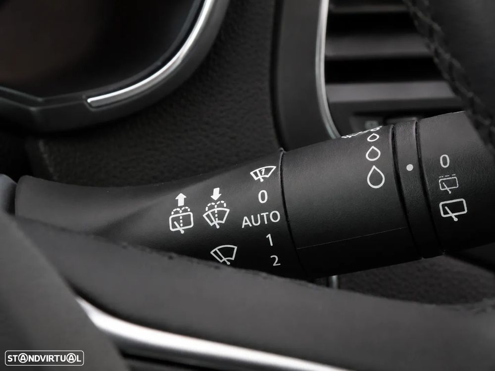 Renault Mégane 1.5 Blue dCi Limited C/PM+Pneu - 29
