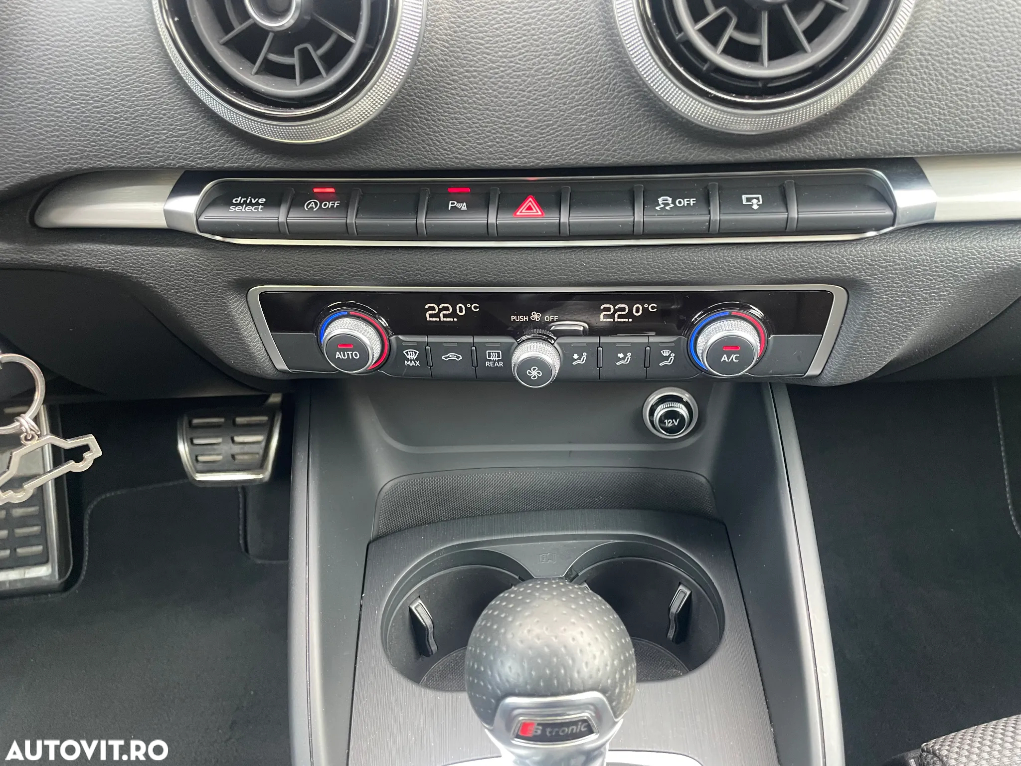 Audi A3 2.0 TDI Sportback (clean diesel) quattro S tronic S line Sportpaket - 27