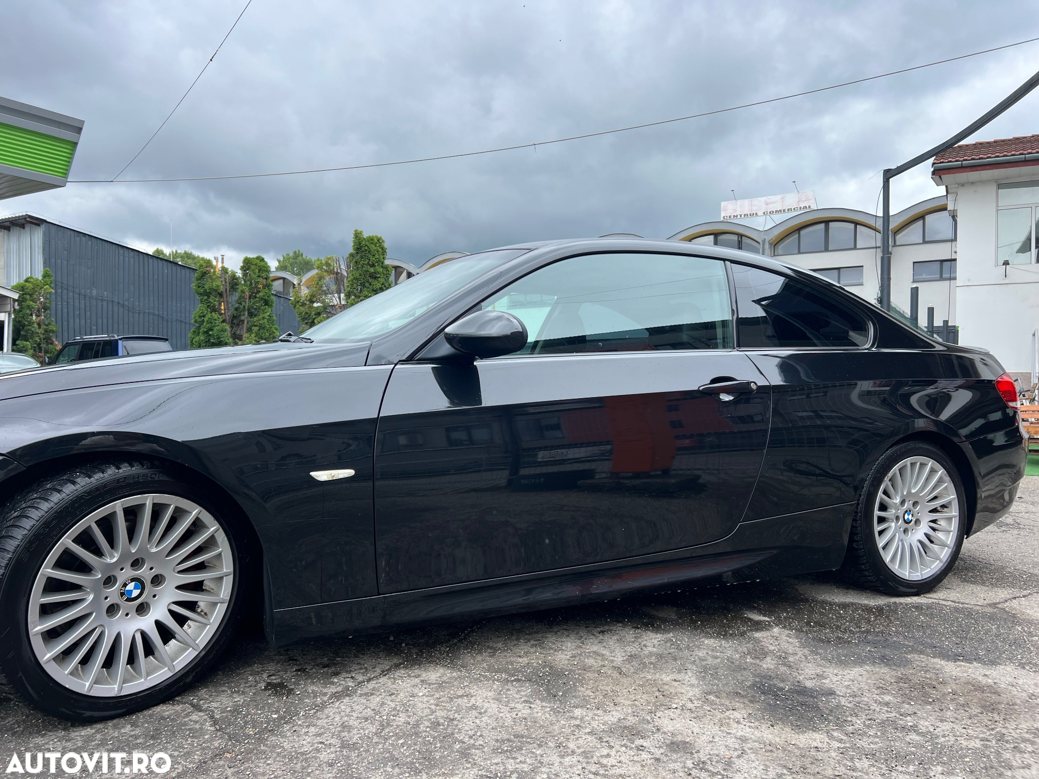 BMW Seria 3 325i Coupe Aut. - 7