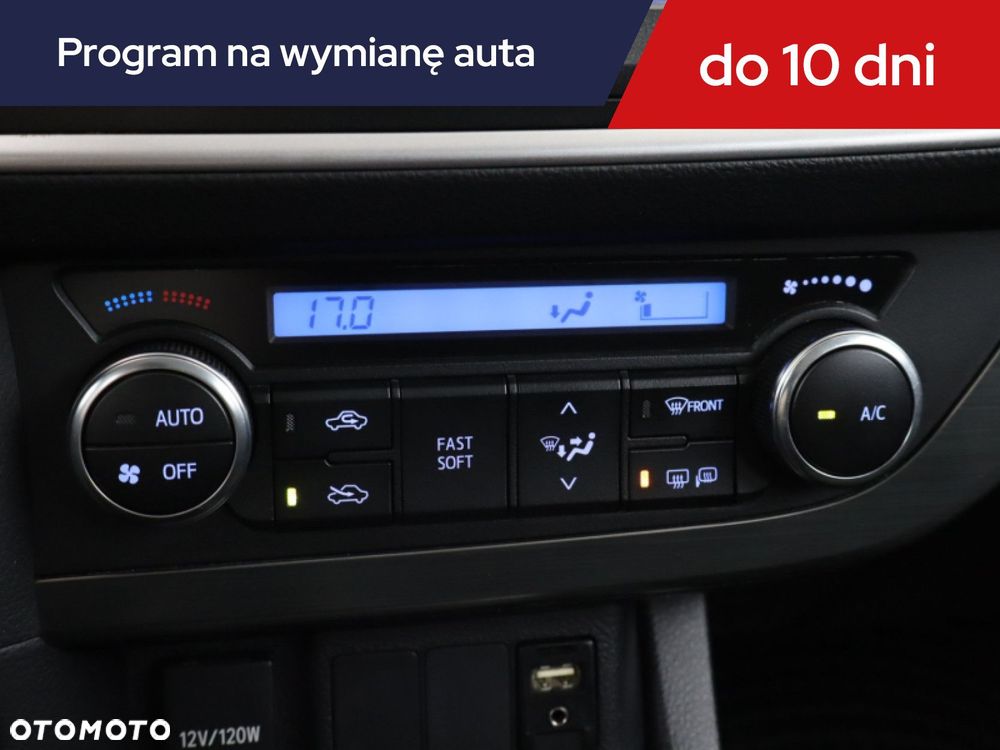 Toyota Auris - 18