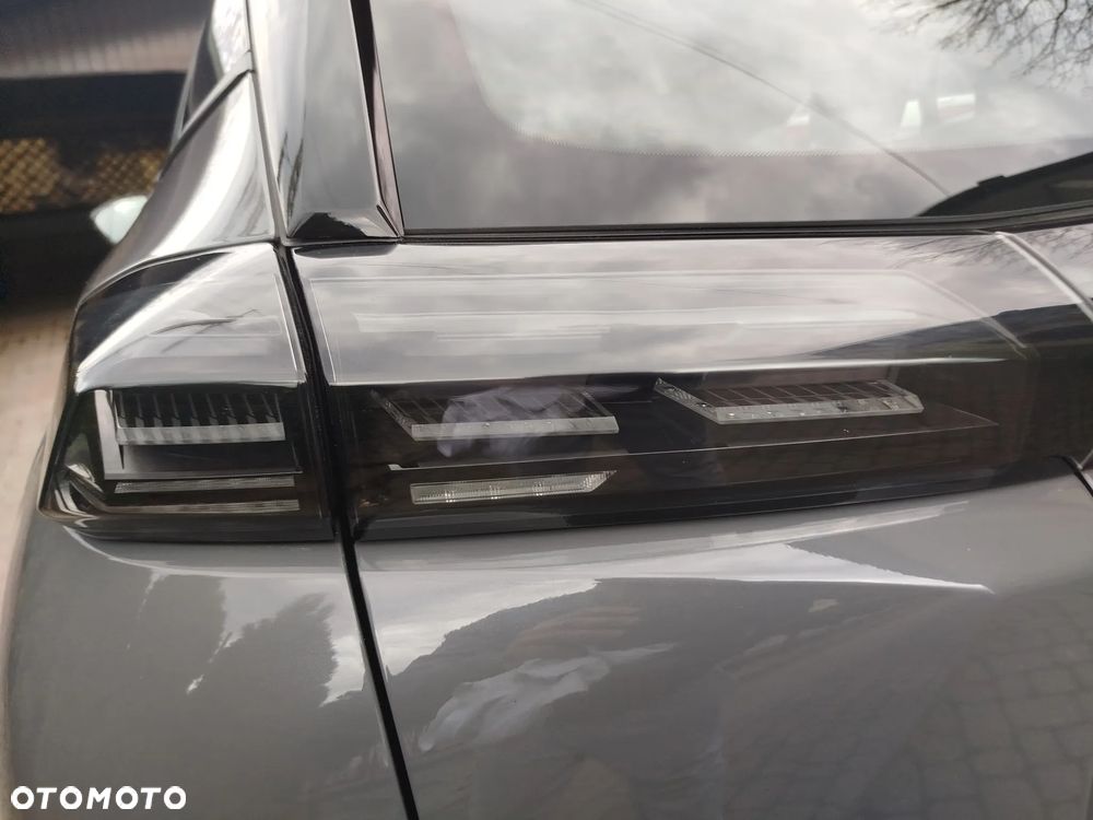 Peugeot 2008 136 Active - 32