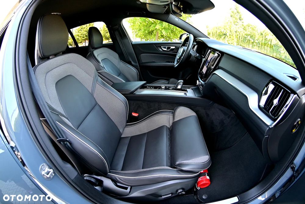 Volvo V60 B3 B Geartronic RDesign - 14
