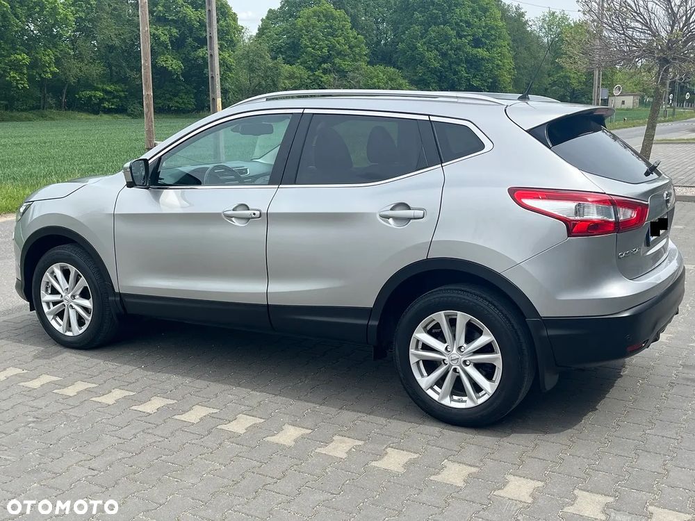 Nissan Qashqai 1.6 dCi Xtronic TEKNA+ - 5