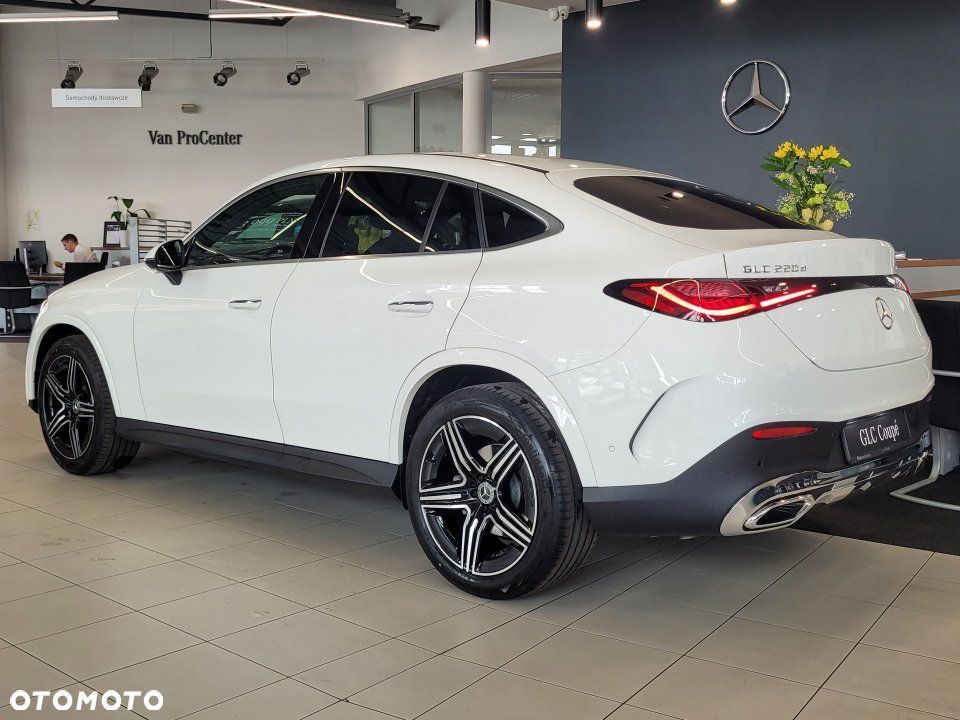 Mercedes-Benz GLC - 3