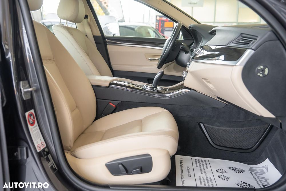 BMW Seria 5 520d Aut. Luxury Line - 14
