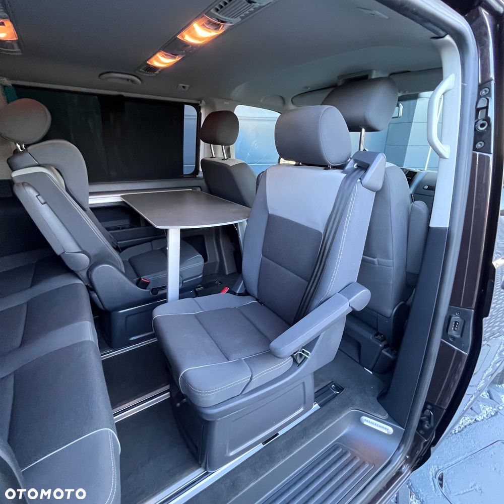 Volkswagen Multivan - 8