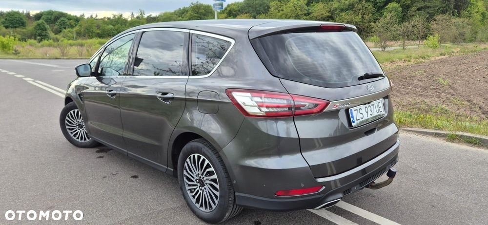 Ford S-Max 2.0 TDCi Titanium PowerShift - 12