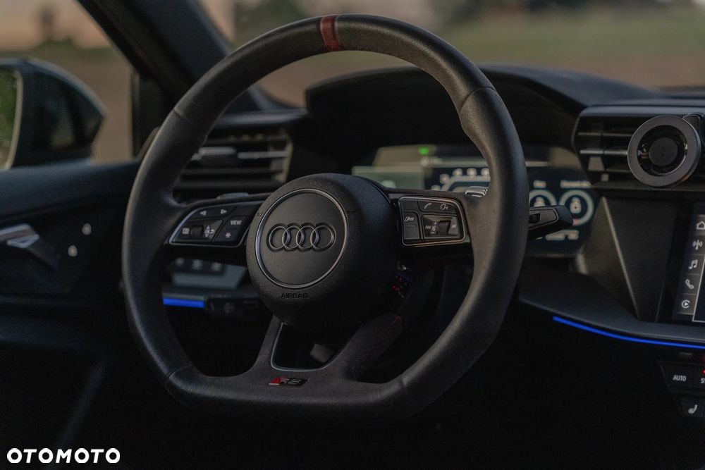 Audi RS3 Sportback - 13