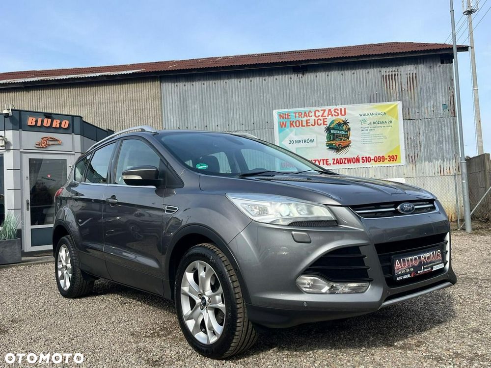 Ford Kuga 1.6 EcoBoost 2x4 Titanium - 32