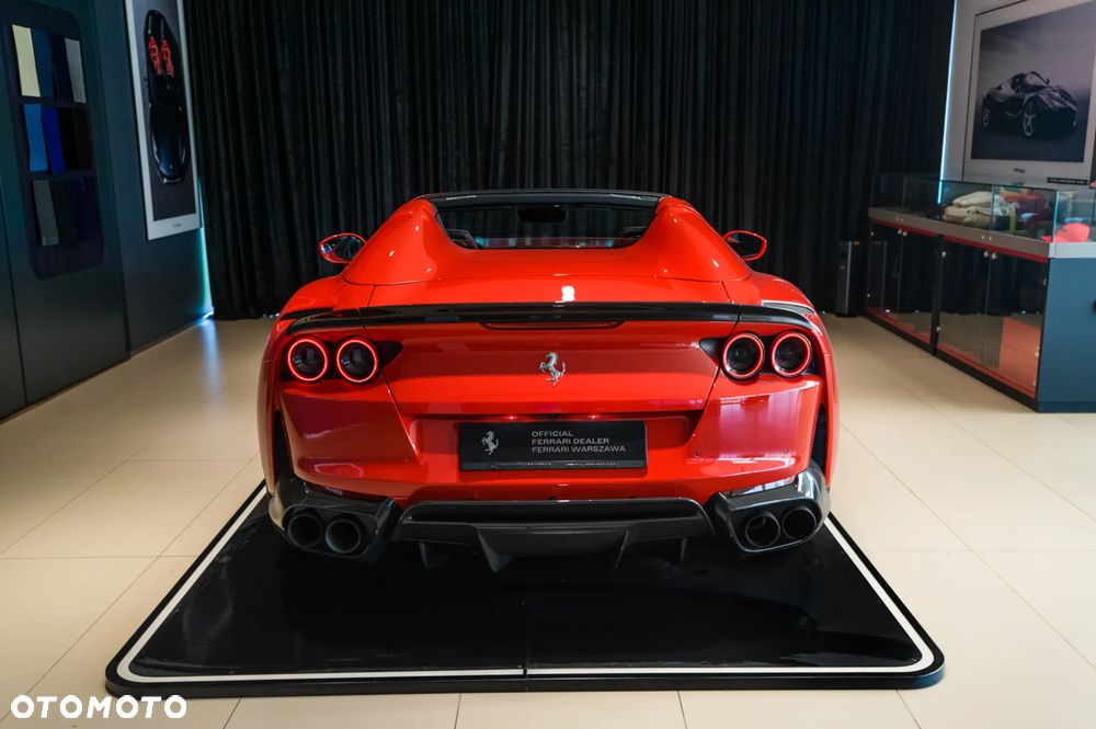Ferrari 812 GTS - 12