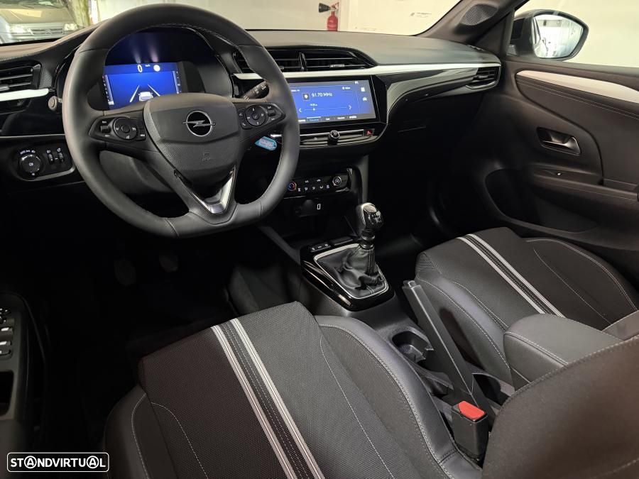 Opel Corsa 1.2 T GS - 23