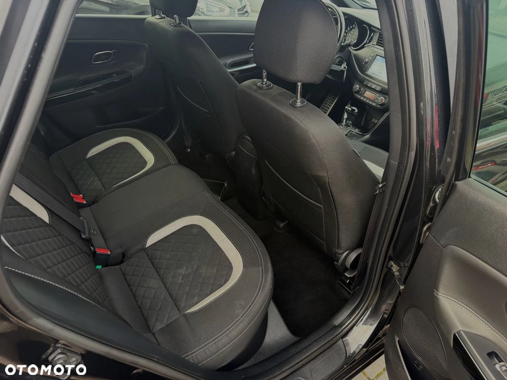 Kia Ceed 1.6 CRDi GT Line DCT - 11