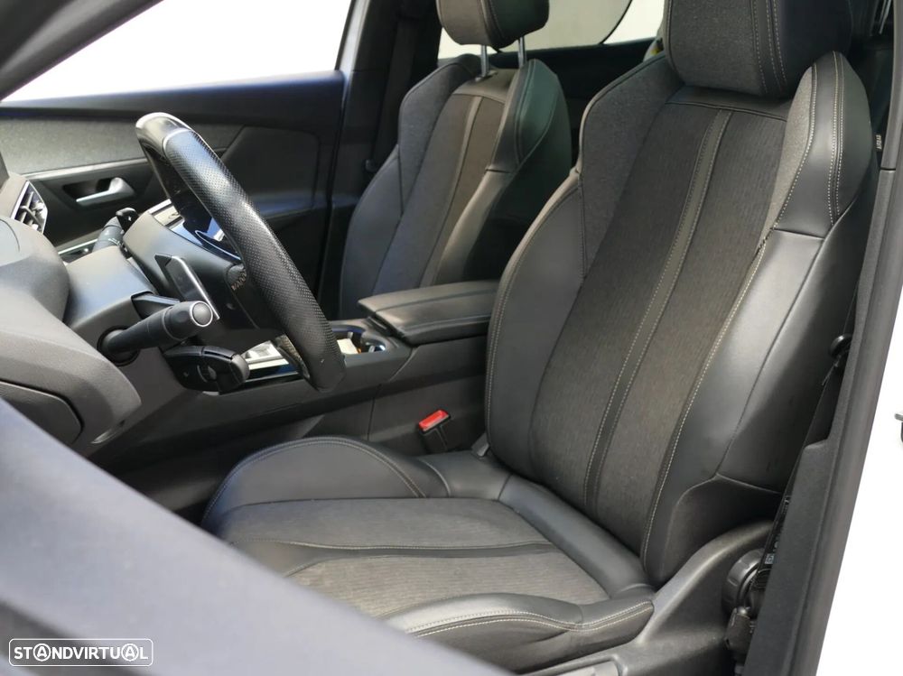 Peugeot 3008 1.5 BlueHDi GT Line EAT8 - 22