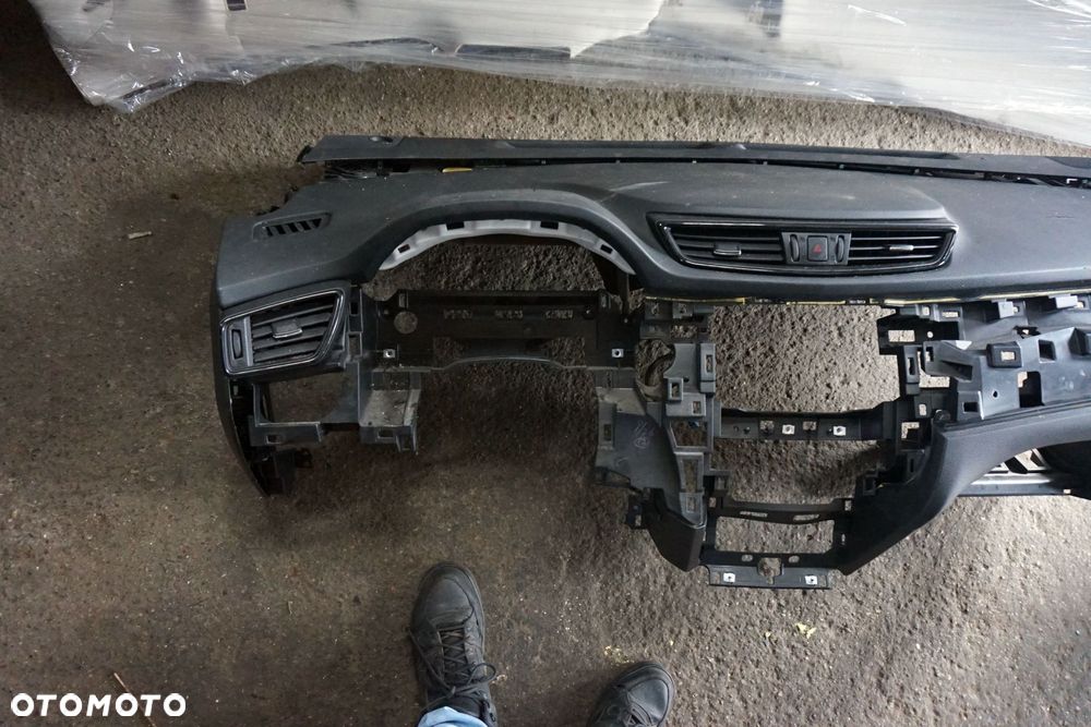 DESKA ROZDZIELCZA AIRBAG KONSOLA X-TRAIL T32 III LIFT NISSAN 2017-2021 - 2