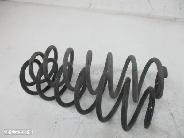 Mola Suspensao Tras Ford Fiesta Vi (Cb1, Ccn) - 3