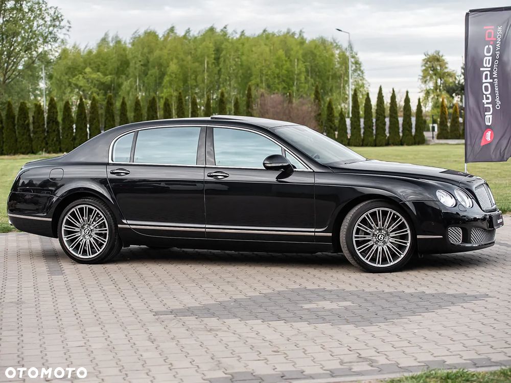 Bentley Flying Spur Mulliner - 12