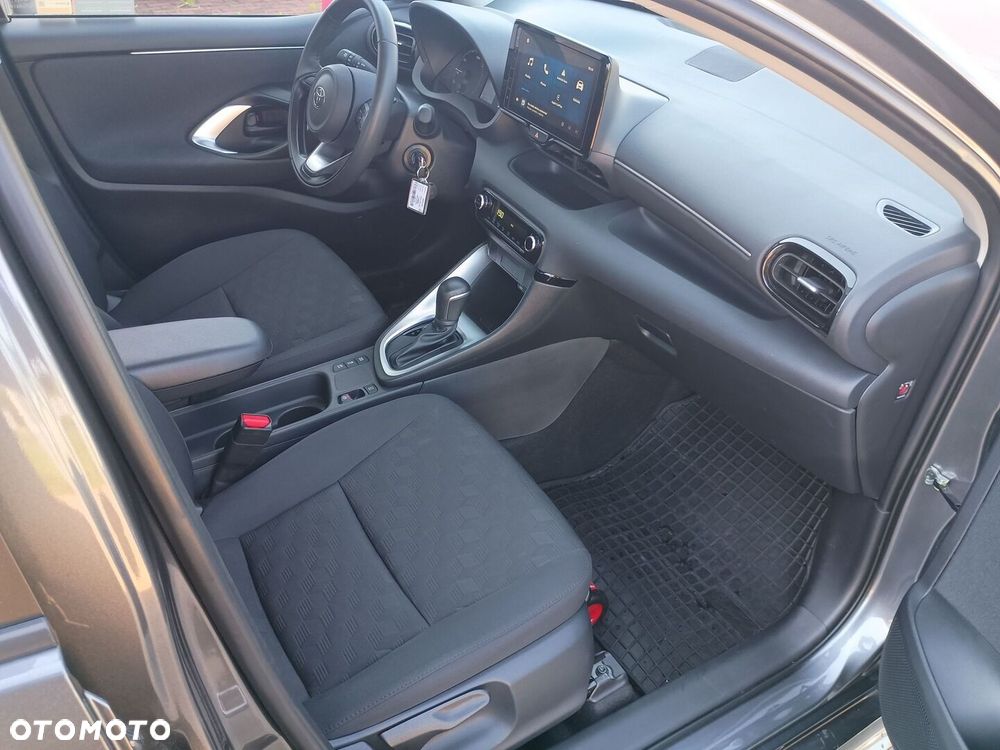 Toyota Yaris Hybrid 1.5 Comfort - 8