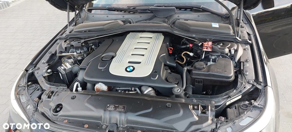 BMW Seria 5 530d - 40