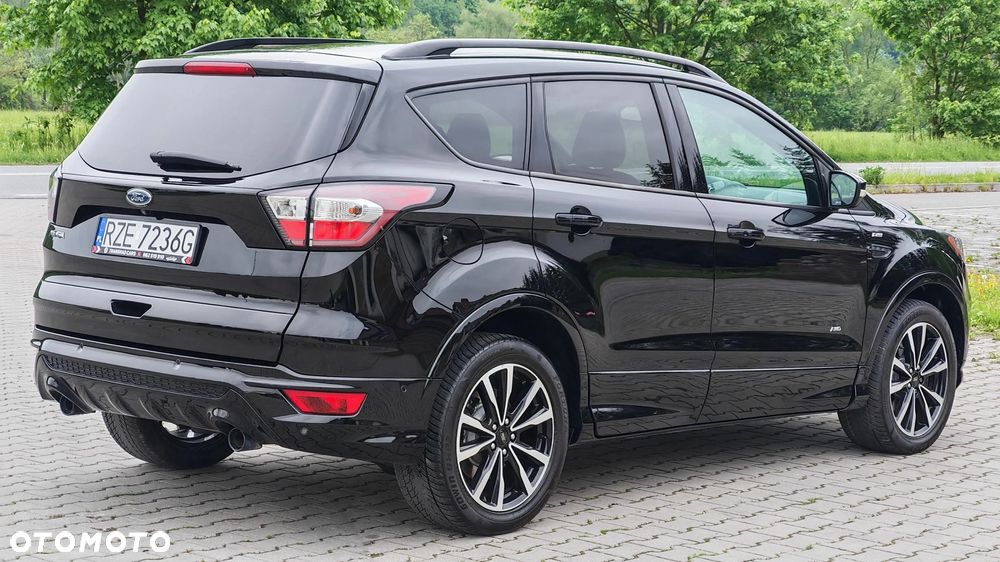 Ford Kuga 2.0 TDCi 4x4 ST-Line - 16