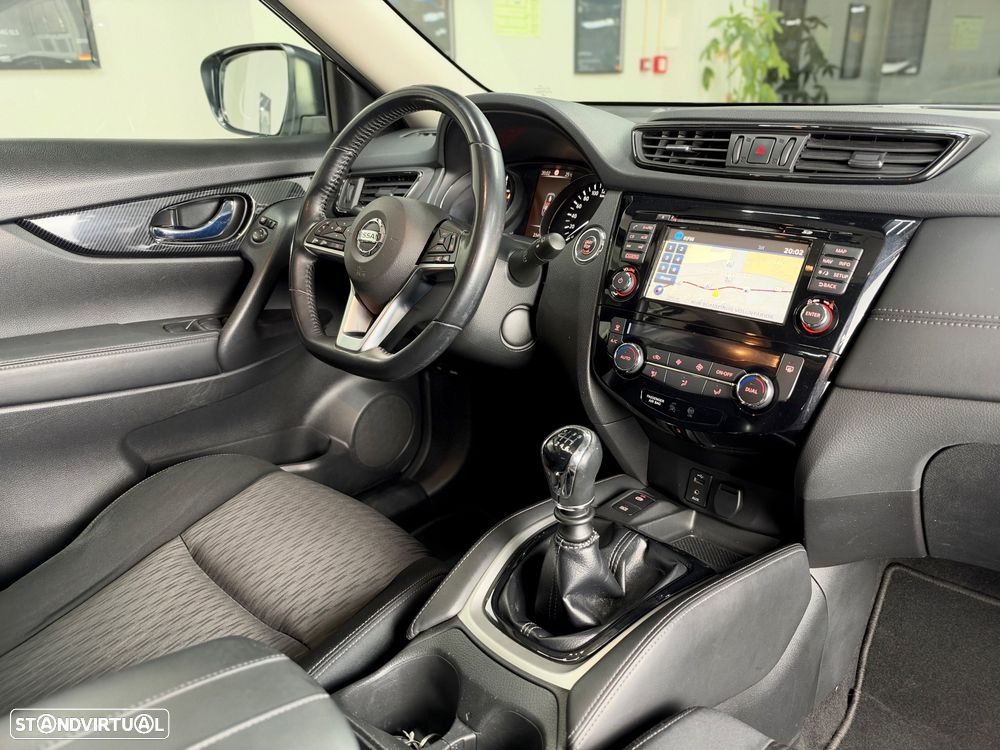Nissan X-Trail 1.6 dCi N-Connecta - 27