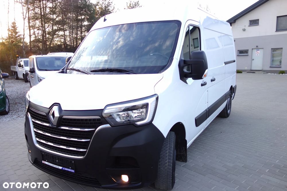 Renault Master 2.3  Dci 150 KM L2H2 Klima Kamera - 23
