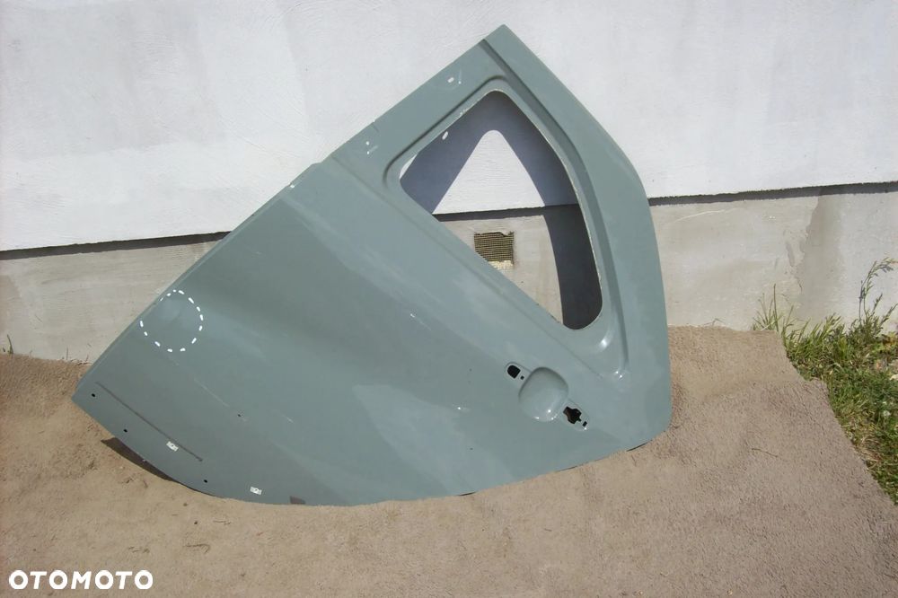 DRZWI TYLNE LEWE TOYOTA AYGO X ROK 20/26 - 1