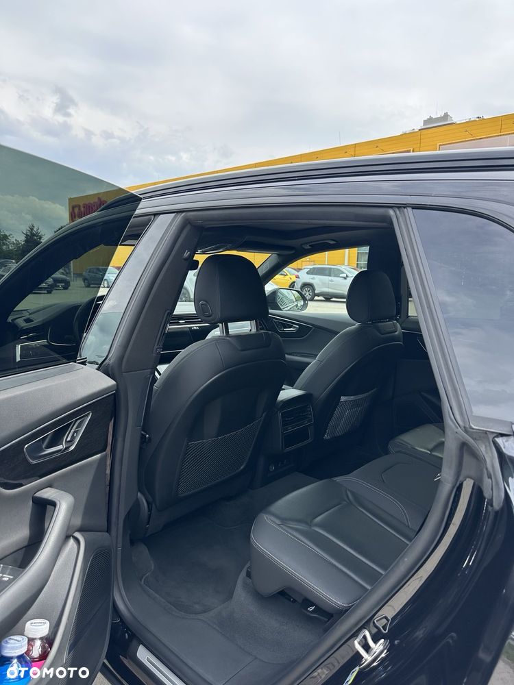 Audi Q8 55 TFSI mHEV Quattro Tiptronic - 10