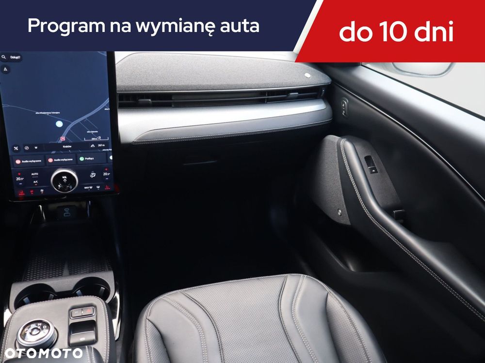 Ford Mustang - 10