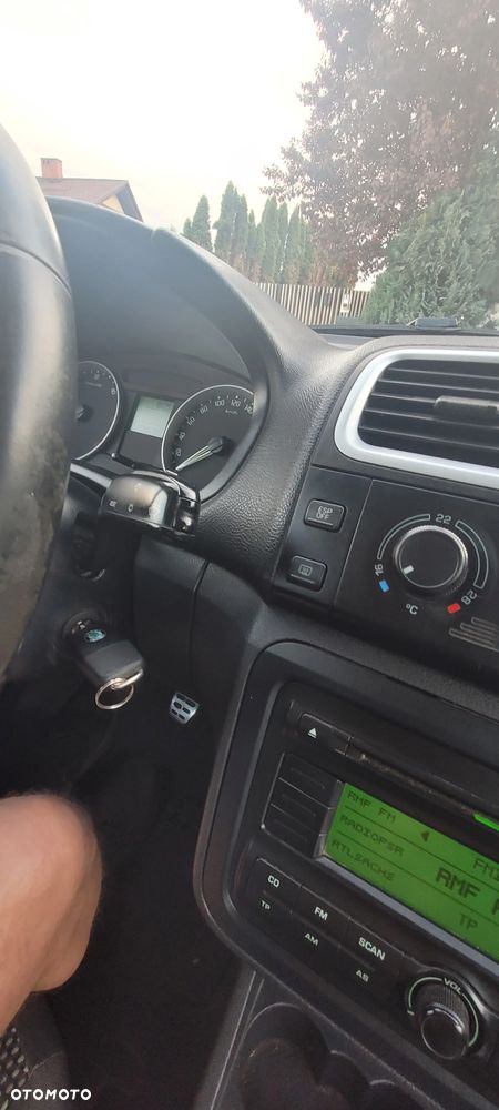 Skoda Roomster 1.9 TDI Scout PLUS EDITION - 24