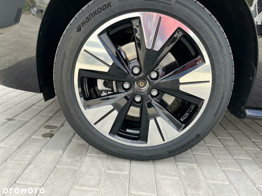 Volkswagen Multivan - 16