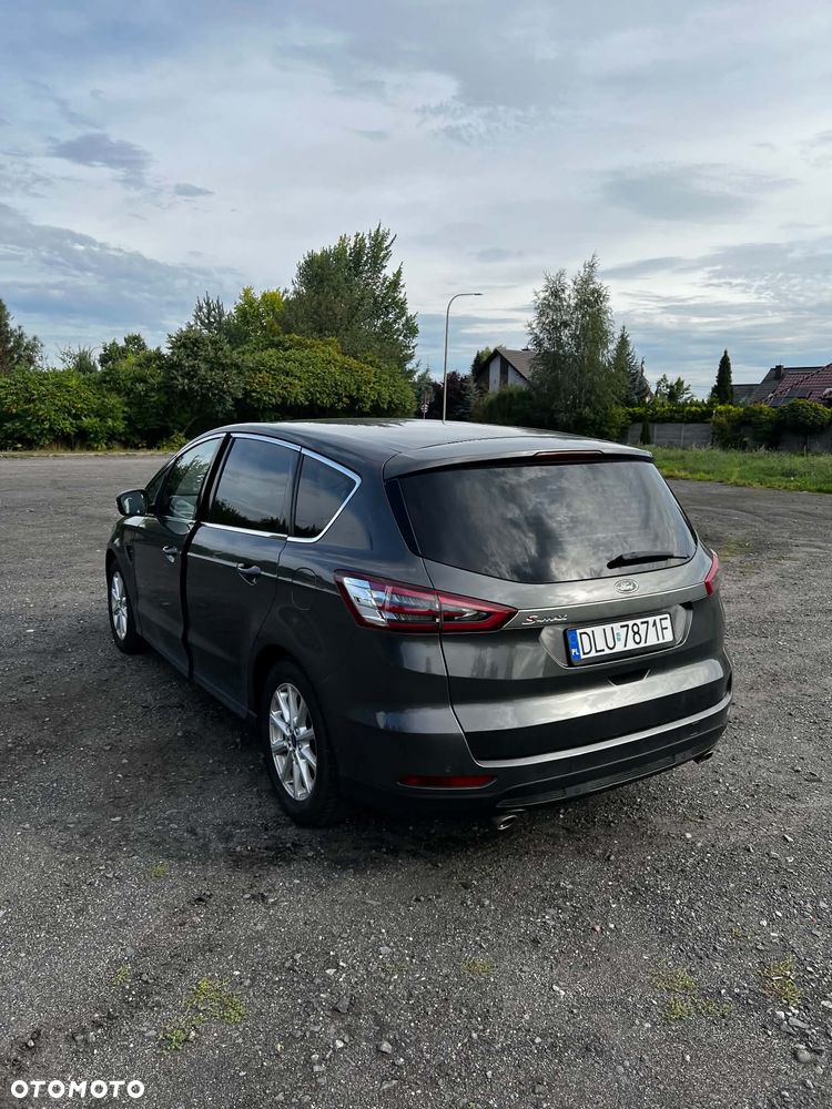 Ford S-Max 2.0 TDCi Titanium - 3