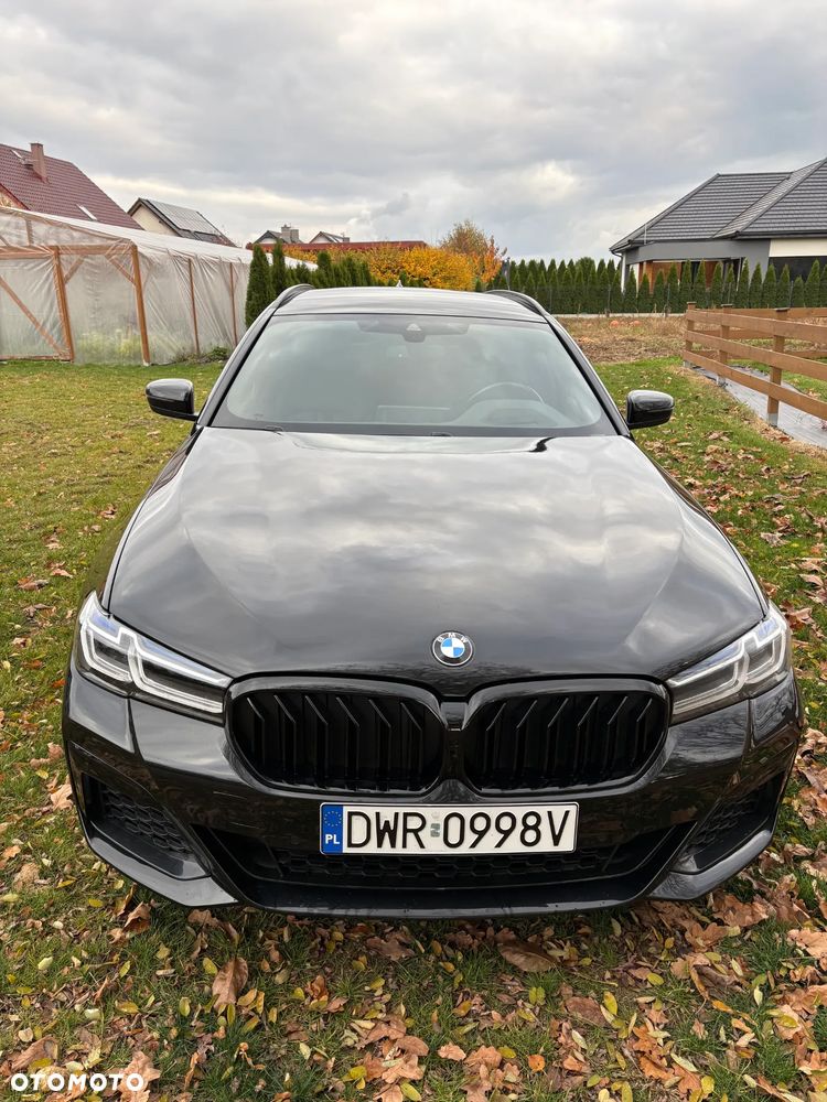 BMW 530E