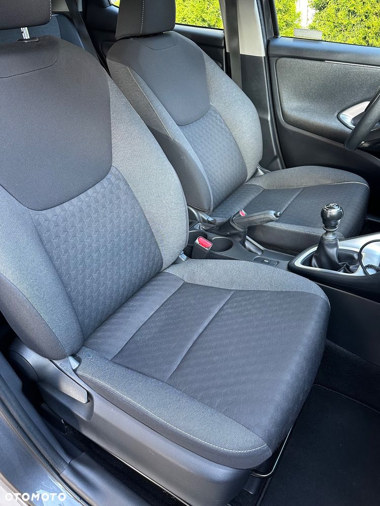 Toyota Yaris 1.5 Comfort - 11
