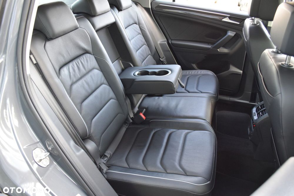 Volkswagen Tiguan 2.0 TDI SCR 4Mot Elegance DSG - 39