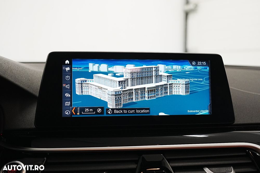 BMW Seria 5 530d AT - 33