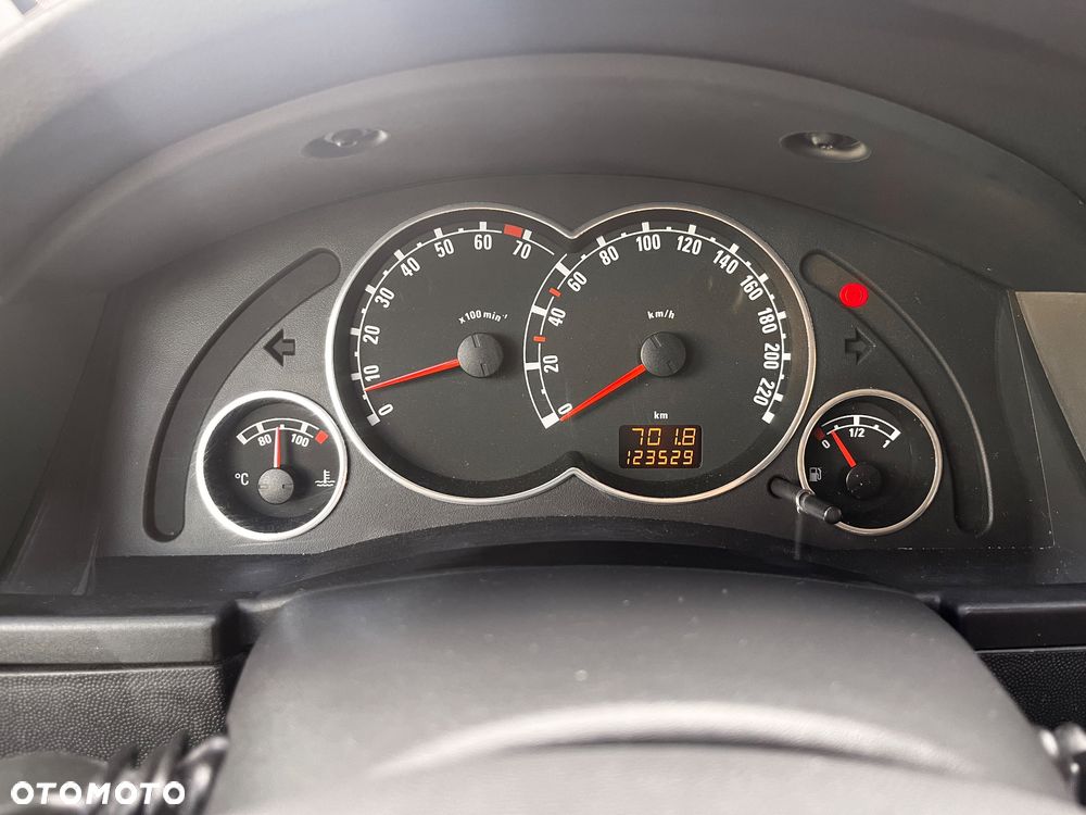 Opel Meriva 1.6 16V - 25
