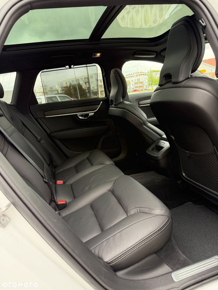Volvo V90 Cross Country B5 D AWD Geartronic Pro - 15