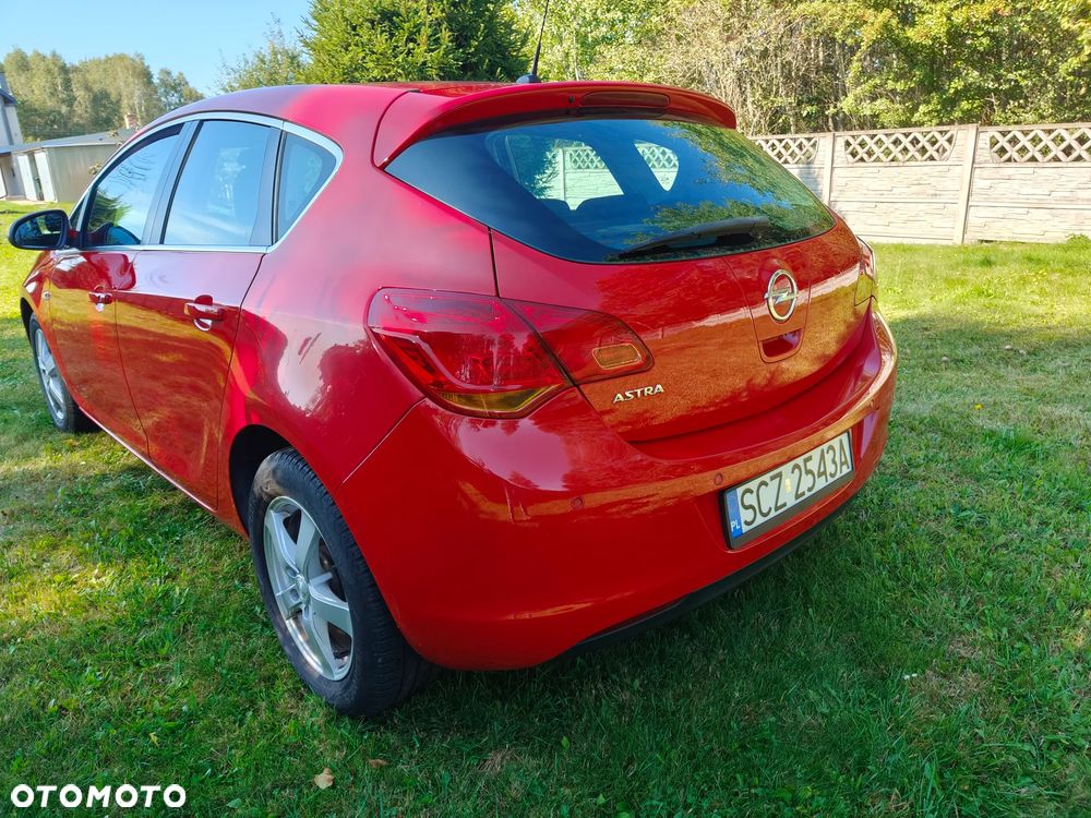 Opel Astra - 8
