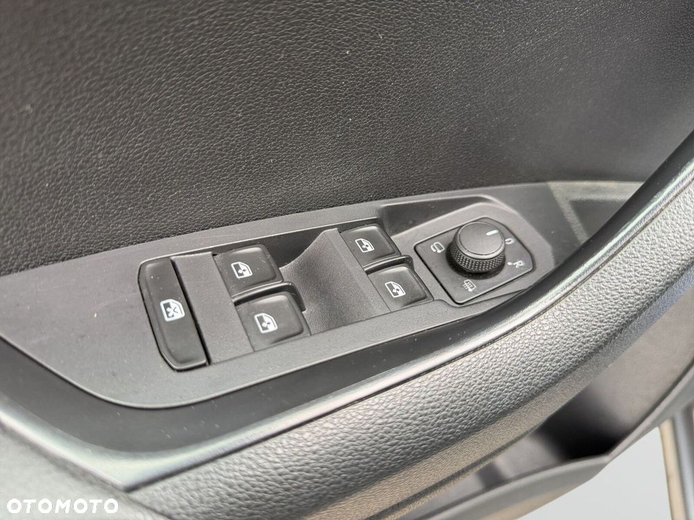 Skoda Karoq 2.0 TDI SCR 4x4 Ambition DSG - 9