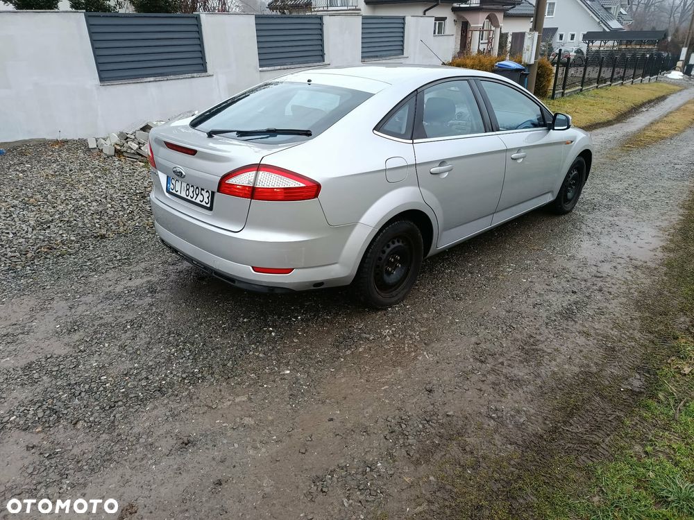 Ford Mondeo - 2
