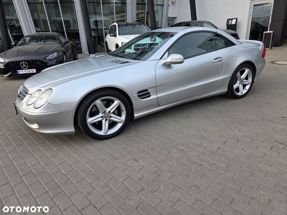Mercedes-Benz SL - 19