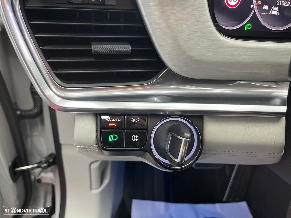 Porsche Panamera 4 S - 46