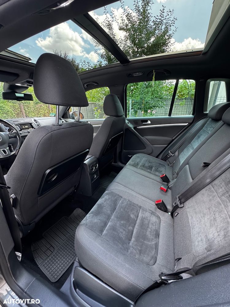 Volkswagen Tiguan 2.0 TDI 4Motion DSG BMT Sport & Style - 9