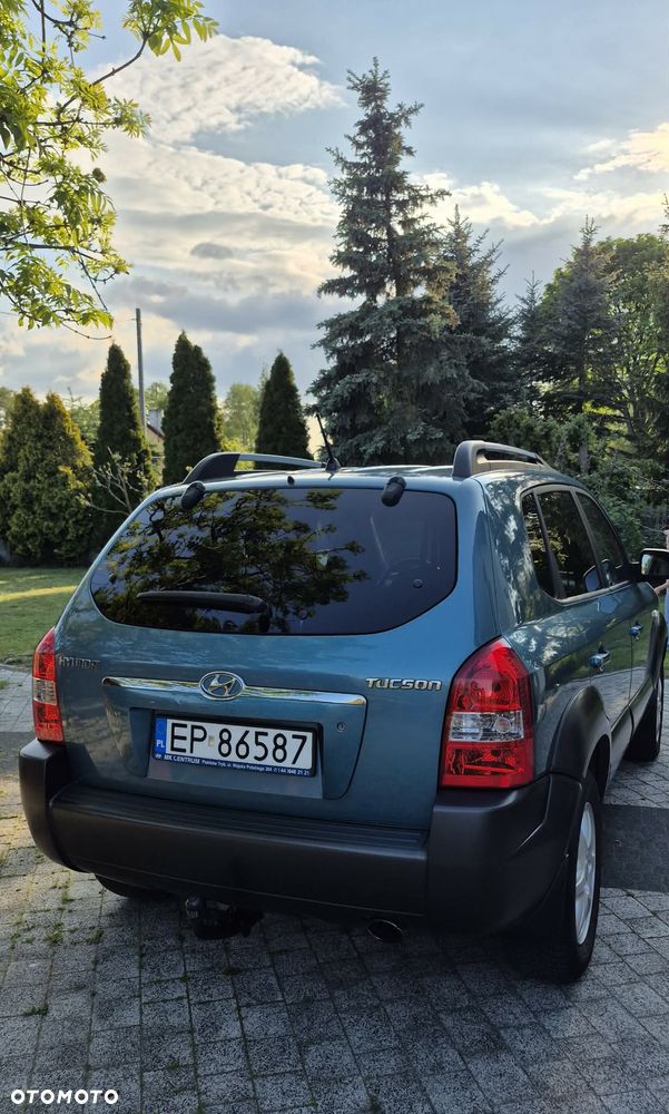 Hyundai Tucson 2.0 Comfort 2WD - 5