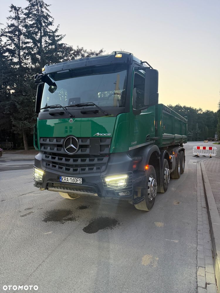 Mercedes-Benz Arocs 3245 - 10