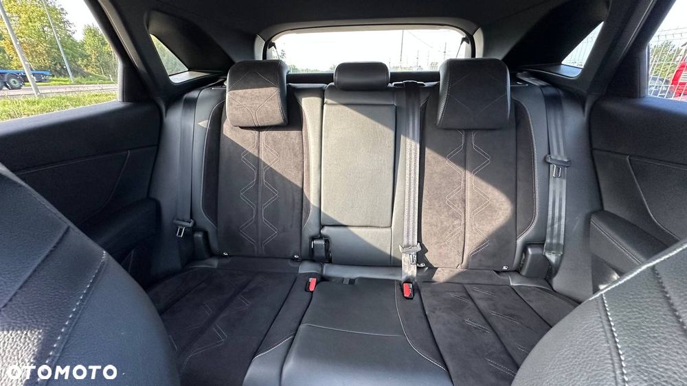 DS Automobiles DS 7 Crossback - 19