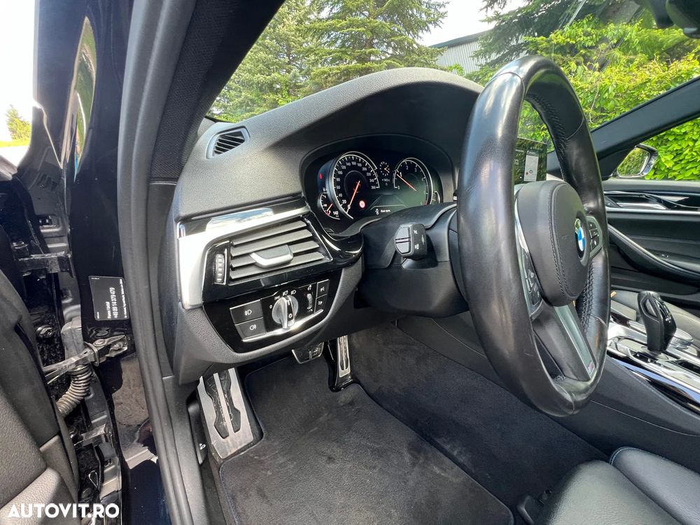 BMW Seria 5 520d xDrive Aut. M Sport Edition - 15