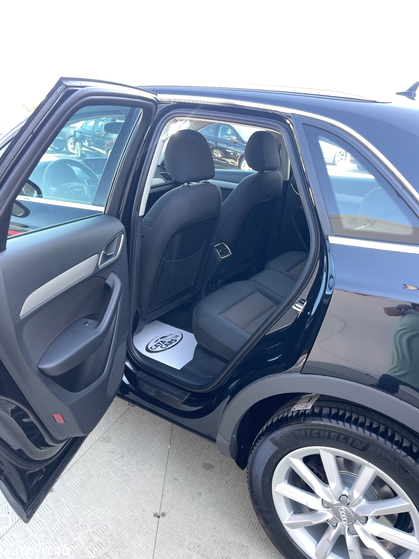 Audi Q3 2.0 TDI Quattro S tronic - 28