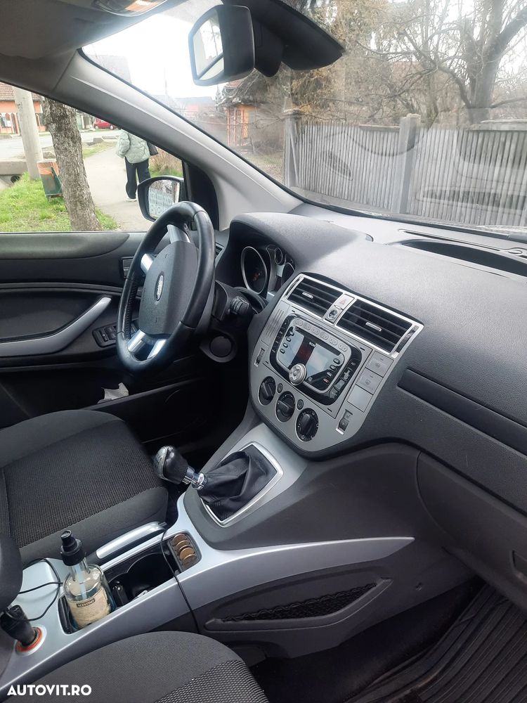 Ford Kuga 2.0 TDCi 4WD Trend - 3